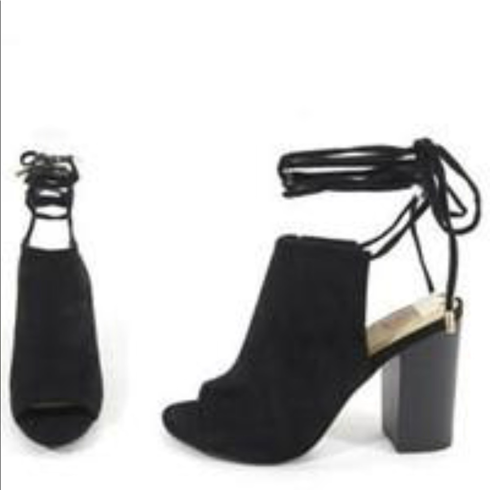 Black tie up bootie